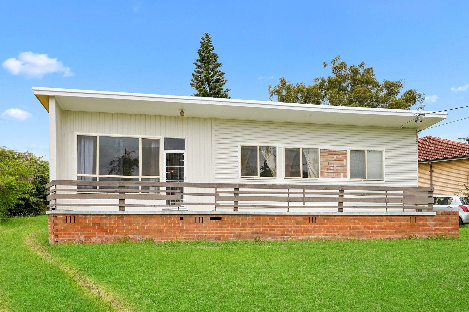 3 bedrooms House in 18 Gallop Grove LALOR PARK NSW, 2147