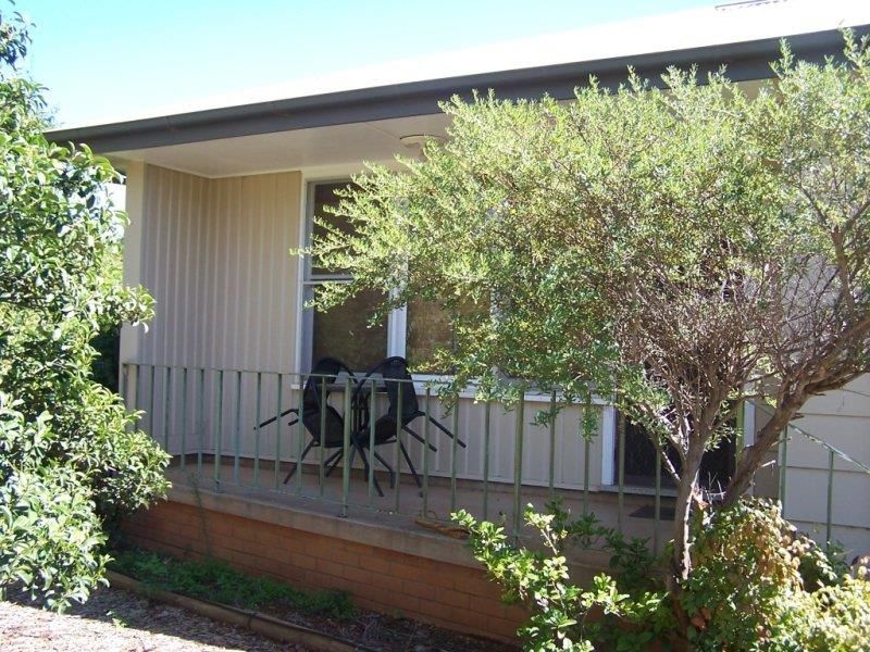 2 Wattle Drive, Cobar NSW 2835, Image 1