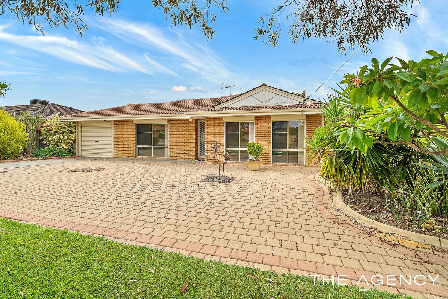 15 Milgun Drive, Yangebup WA 6164, Image 0