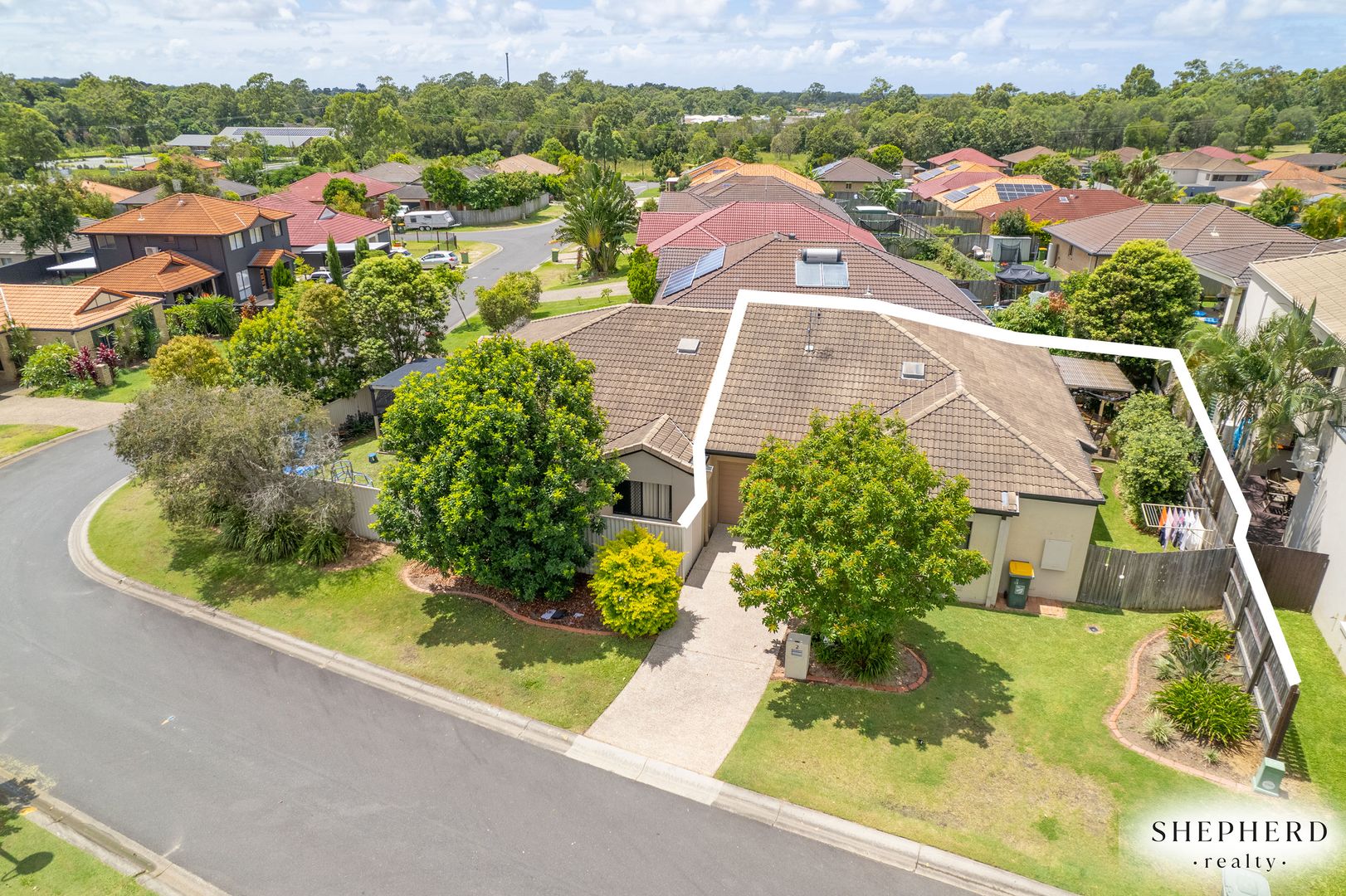 2/14 Bluetail Crescent, Upper Coomera QLD 4209, Image 1