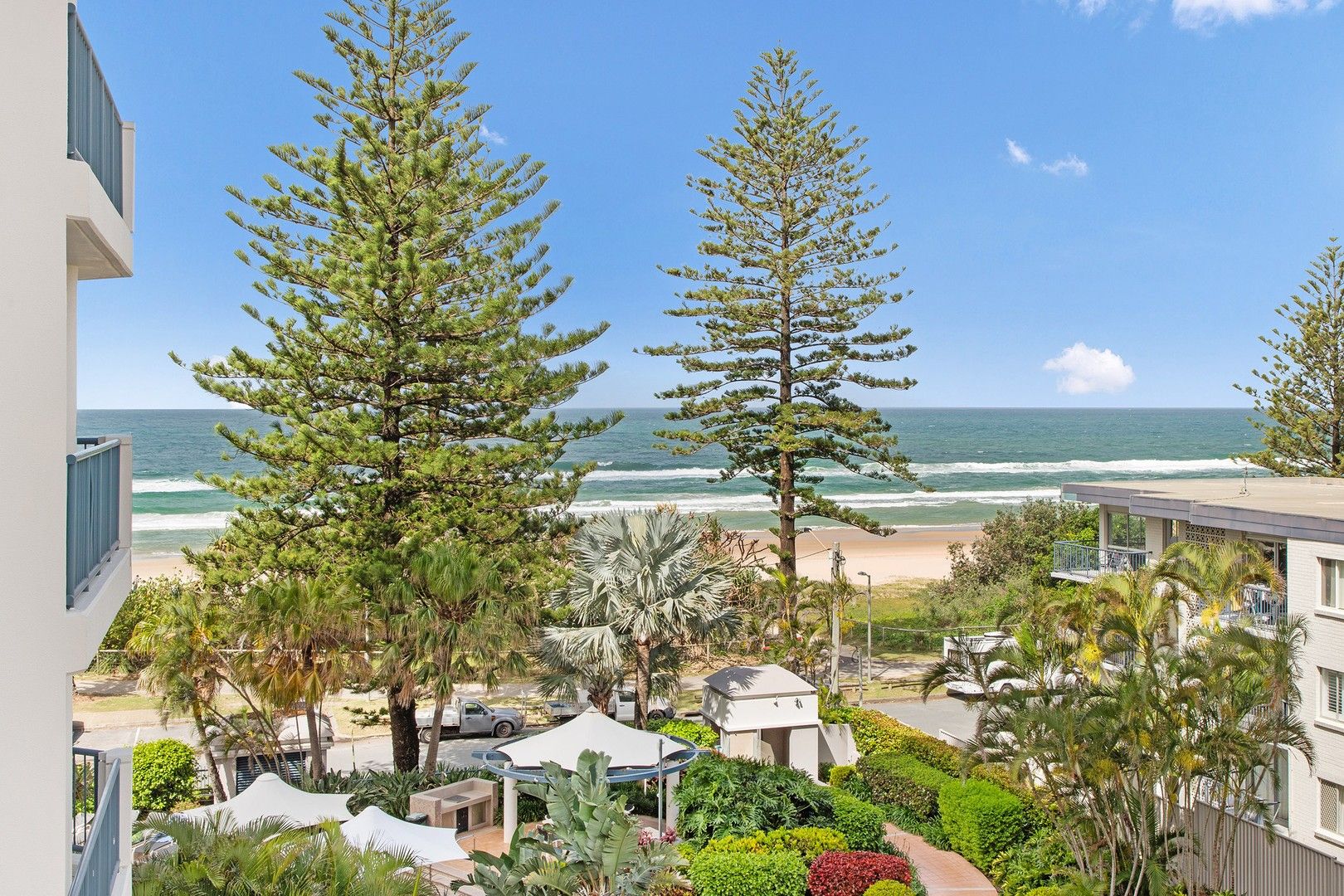 2 bedrooms Apartment / Unit / Flat in 23/100 Old Burleigh Road BROADBEACH QLD, 4218