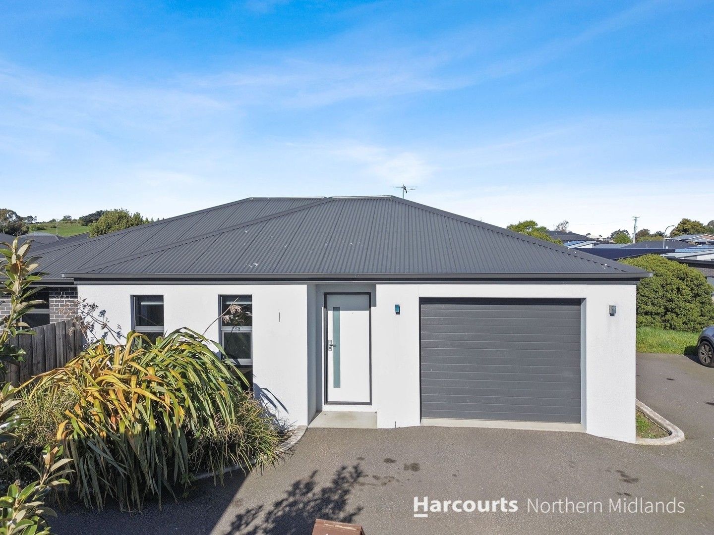 3 bedrooms Apartment / Unit / Flat in 1/49 Mulgrave Street PERTH TAS, 7300