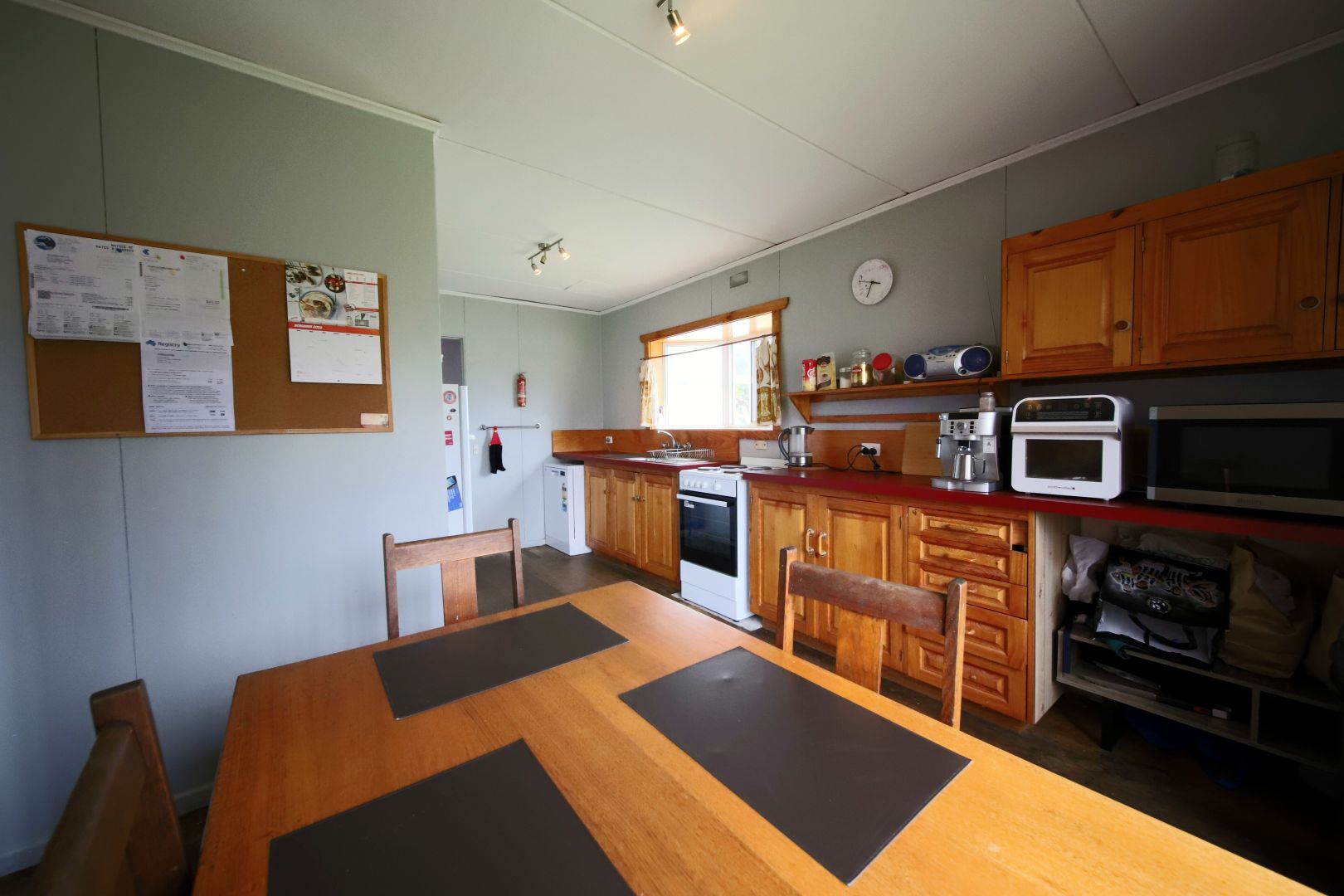 10 Counsel Street, Zeehan TAS 7469, Image 2