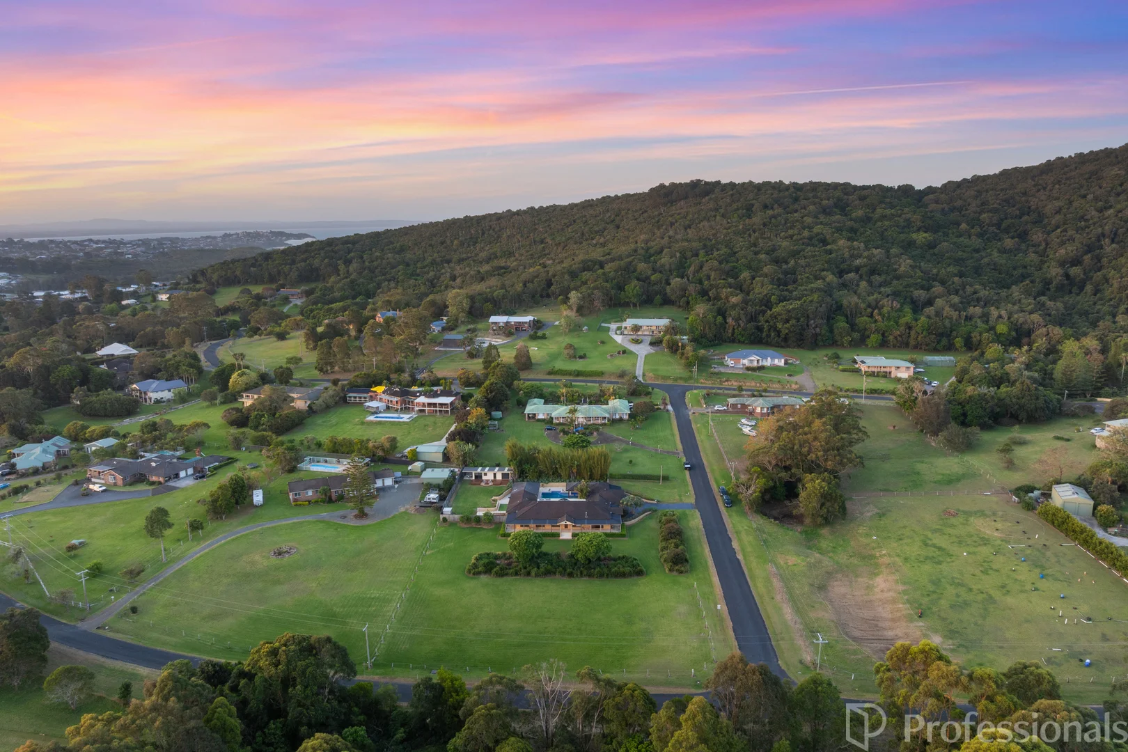 Additional image 12 of 32 Panorama Crescent, Forster NSW 2428