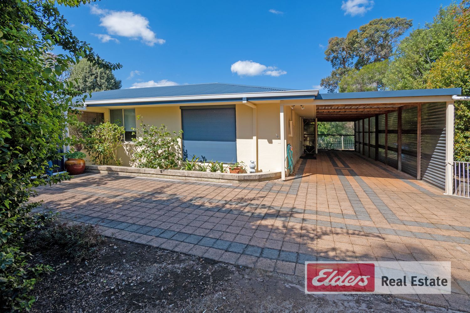 11 Burvill Road, Gledhow WA 6330, Image 2