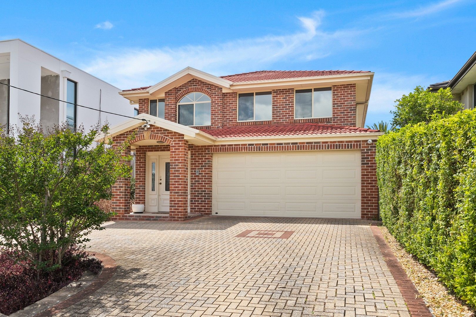 5 bedrooms House in 88 The Promenade SANS SOUCI NSW, 2219