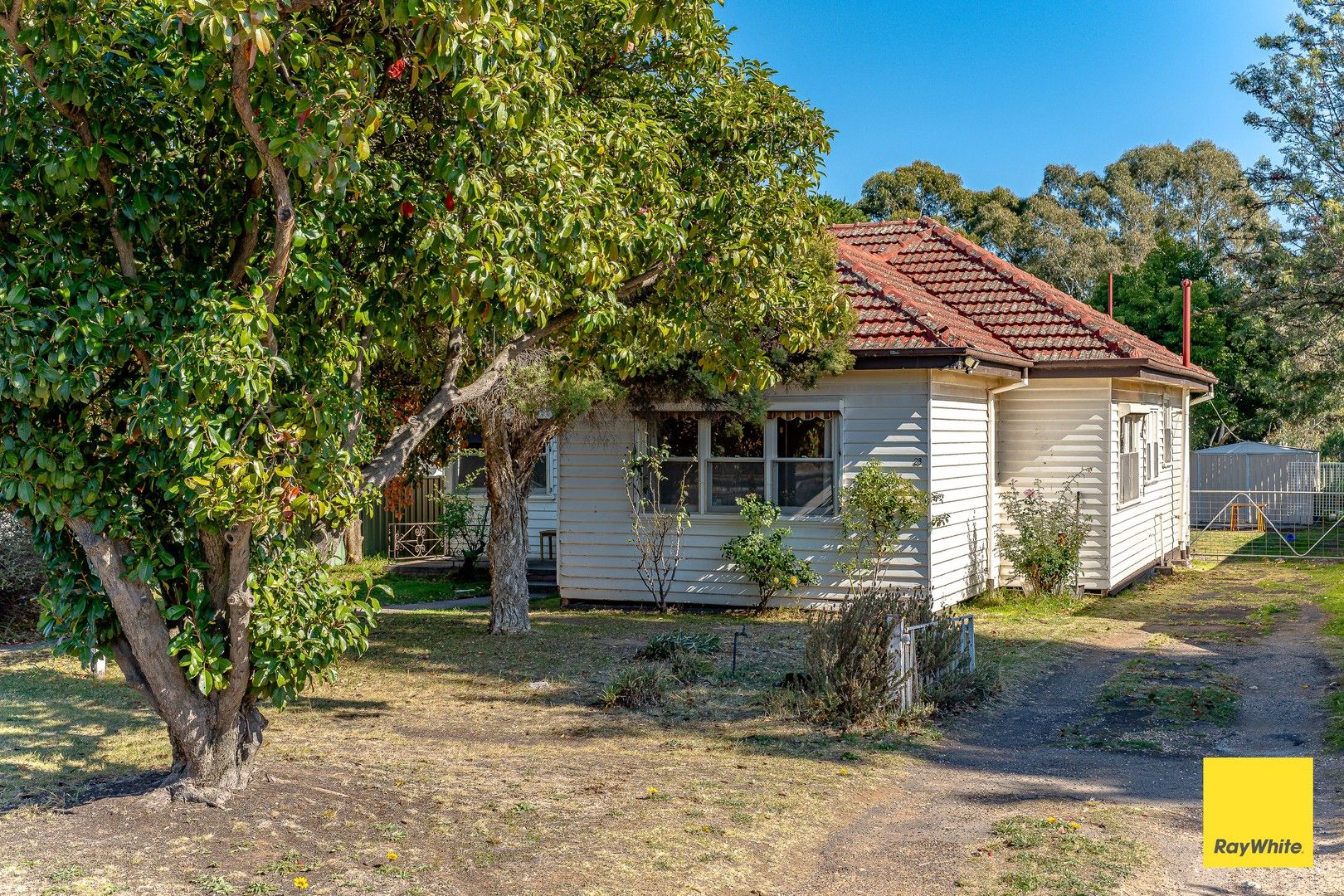 28 Carpenter Street, Kangaroo Flat VIC 3555, Image 0