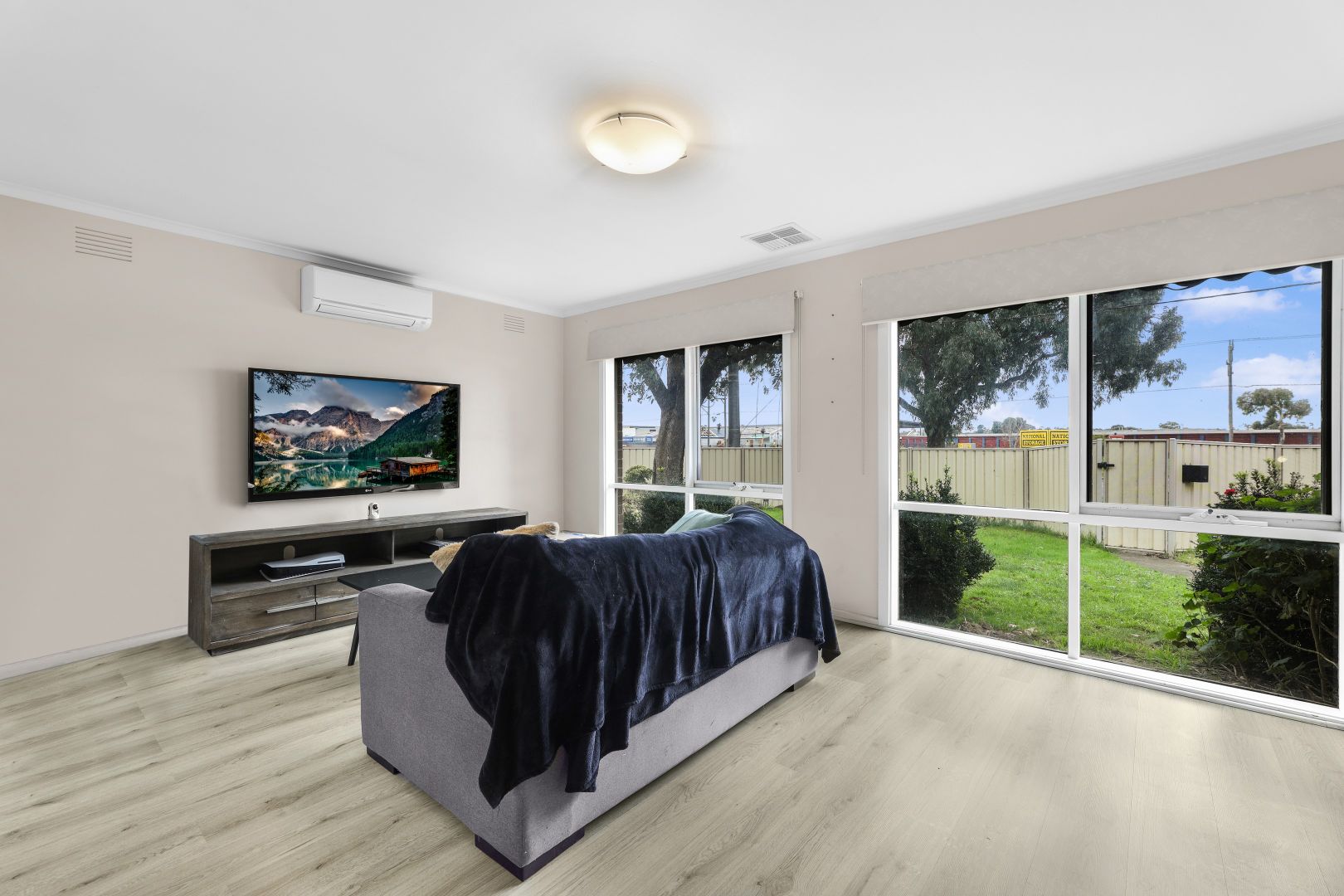 105 Canterbury Road, Bayswater North VIC 3153, Image 1