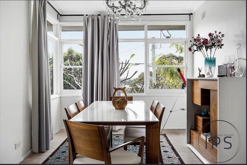 4 bedrooms House in 7 Beacon Hill Road BROOKVALE NSW, 2100