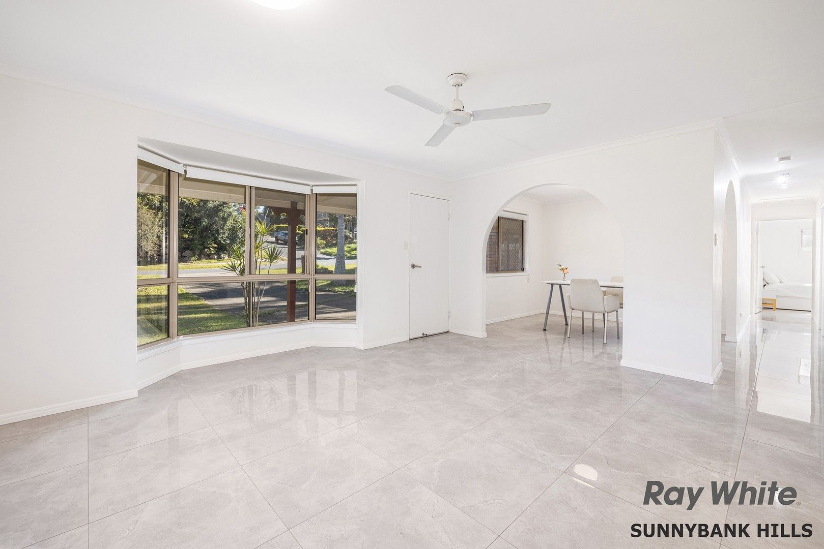 3 bedrooms House in 40 Terowi Street SUNNYBANK HILLS QLD, 4109