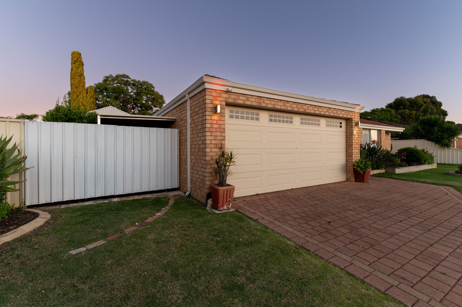 Picture Idea: 19 Leschenaultia Drive Canning Vale Wa 6155