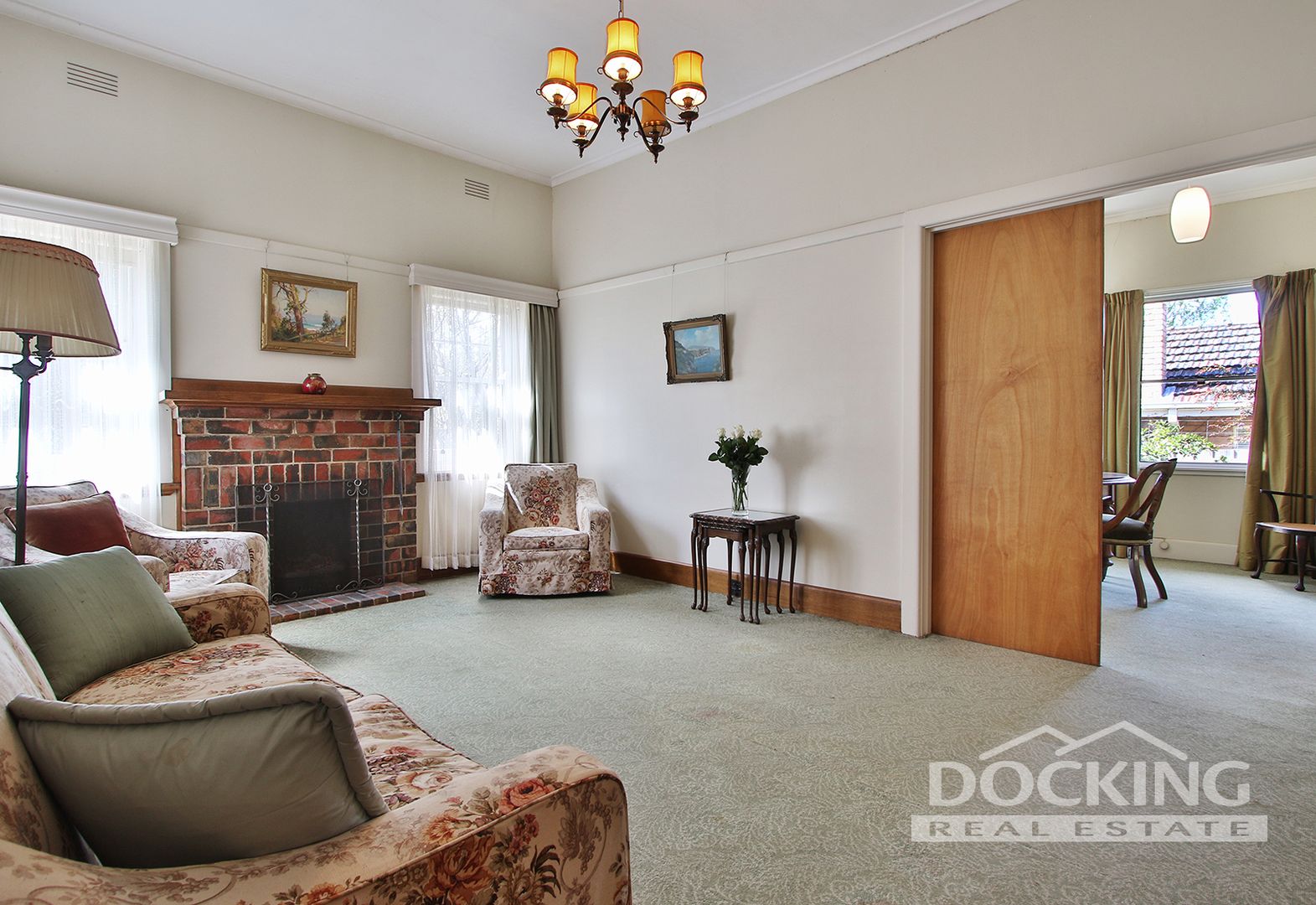 16 Meerut Street, Mitcham VIC 3132, Image 2