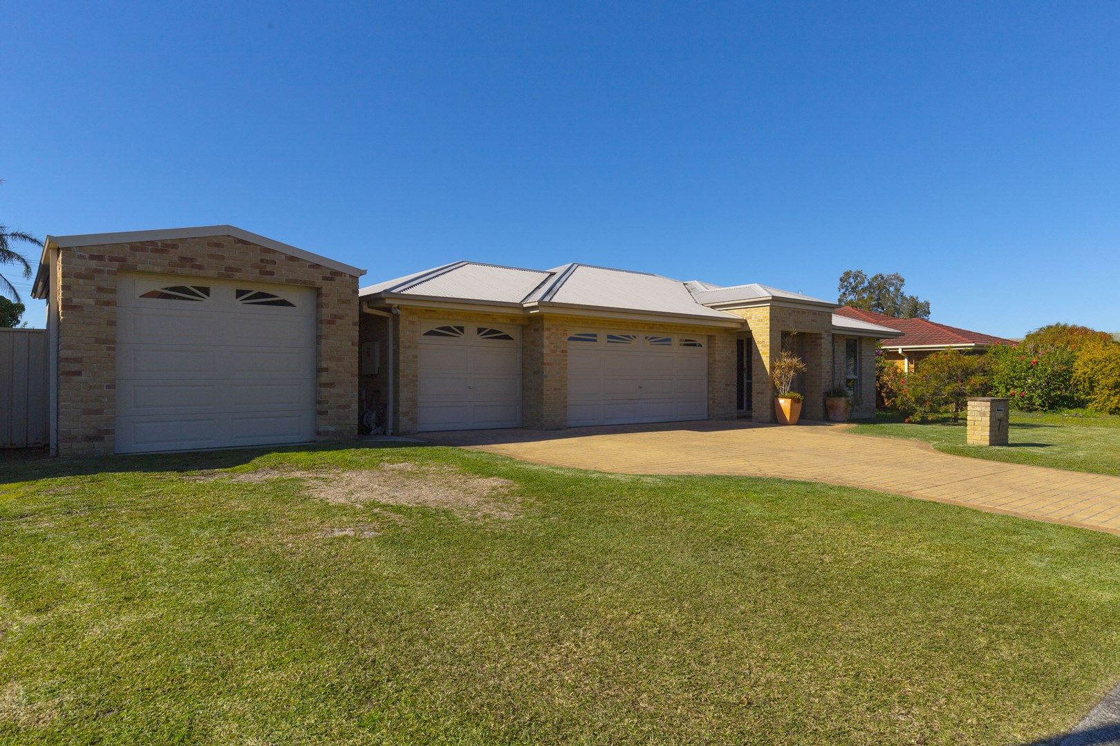 7 Martin Circuit, Tea Gardens NSW 2324, Image 0