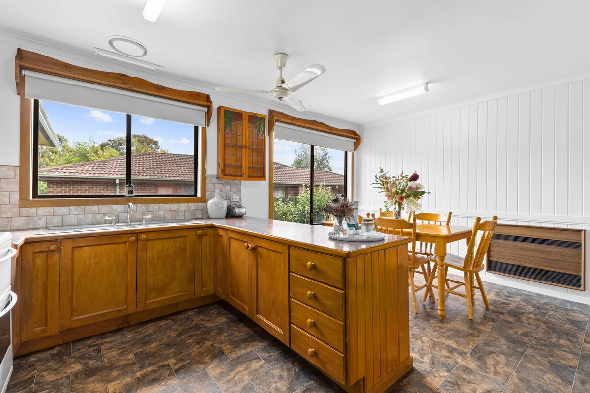 Additional image 4 of 21 King Street, Toongabbie VIC 3856