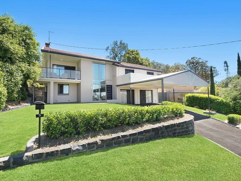 5 Owen Street, Mount Lofty QLD 4350, Image 0