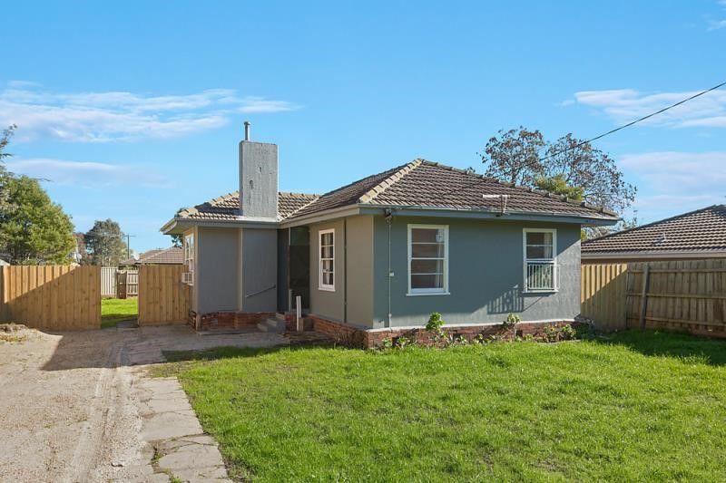 3 bedrooms House in 11 Wau Street HEIDELBERG WEST VIC, 3081