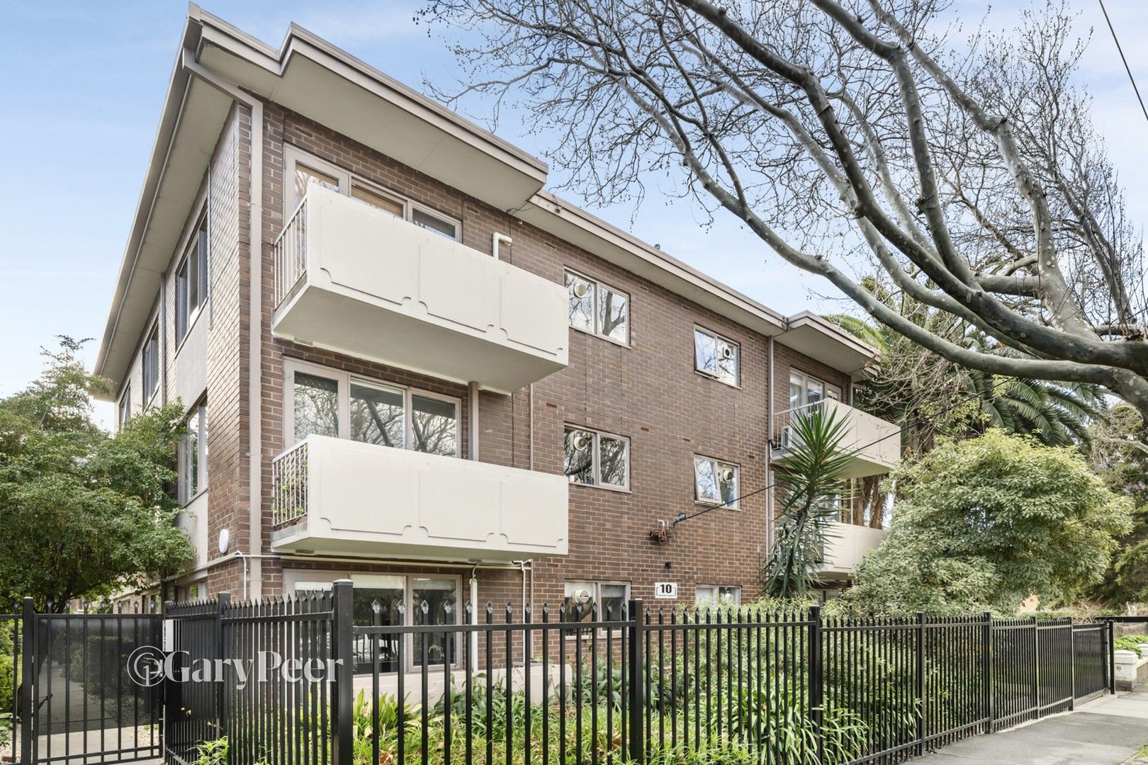 2/10 Dickens Street, Elwood VIC 3184, Image 0