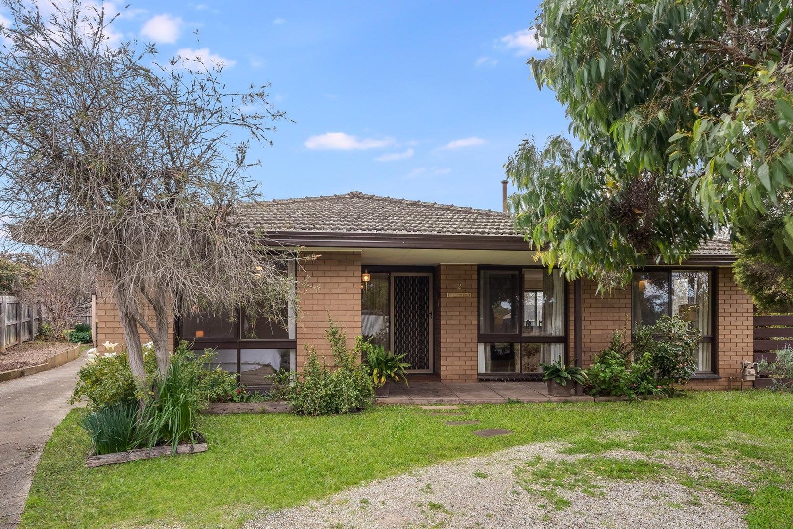 2 Bundoora Crescent, Highton VIC 3216, Image 1