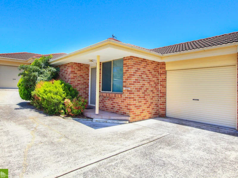 2/63 Addison Avenue, Lake Illawarra NSW 2528