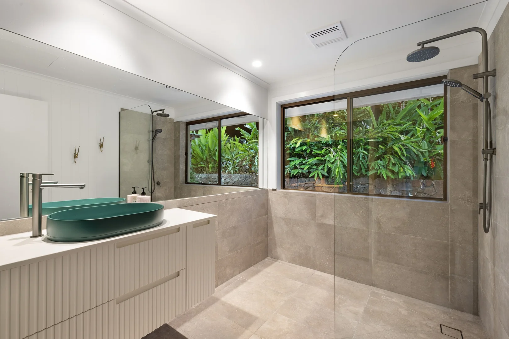 Additional image 14 of 25 Bay Vista Lane, Ewingsdale NSW 2481