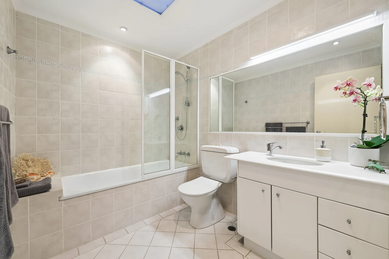 Additional image 13 of 18/28-32 Vantage Point Drive, Burleigh Heads QLD 4220