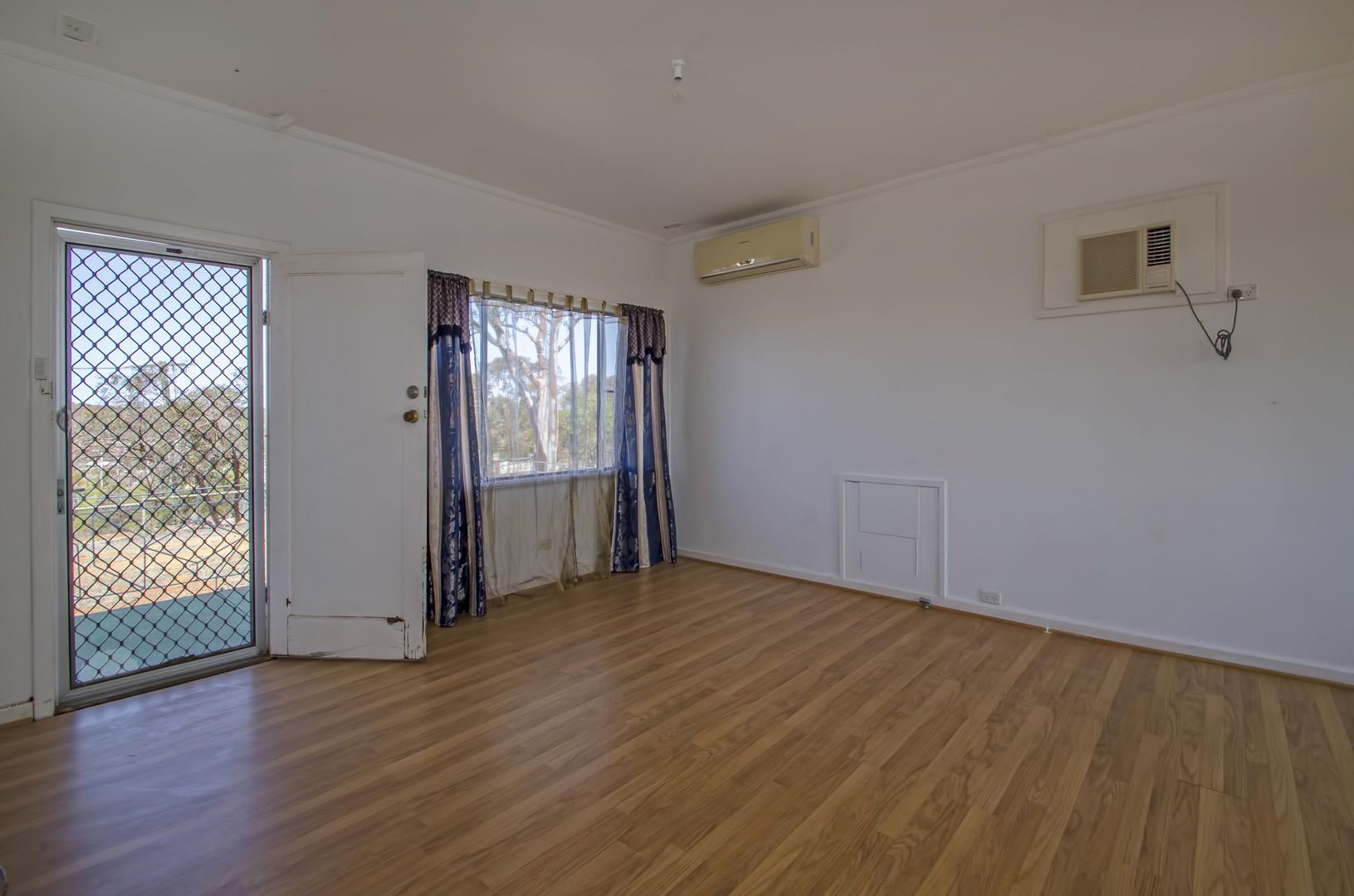 11 Blackbutt Street, Kambalda East WA 6442, Image 2