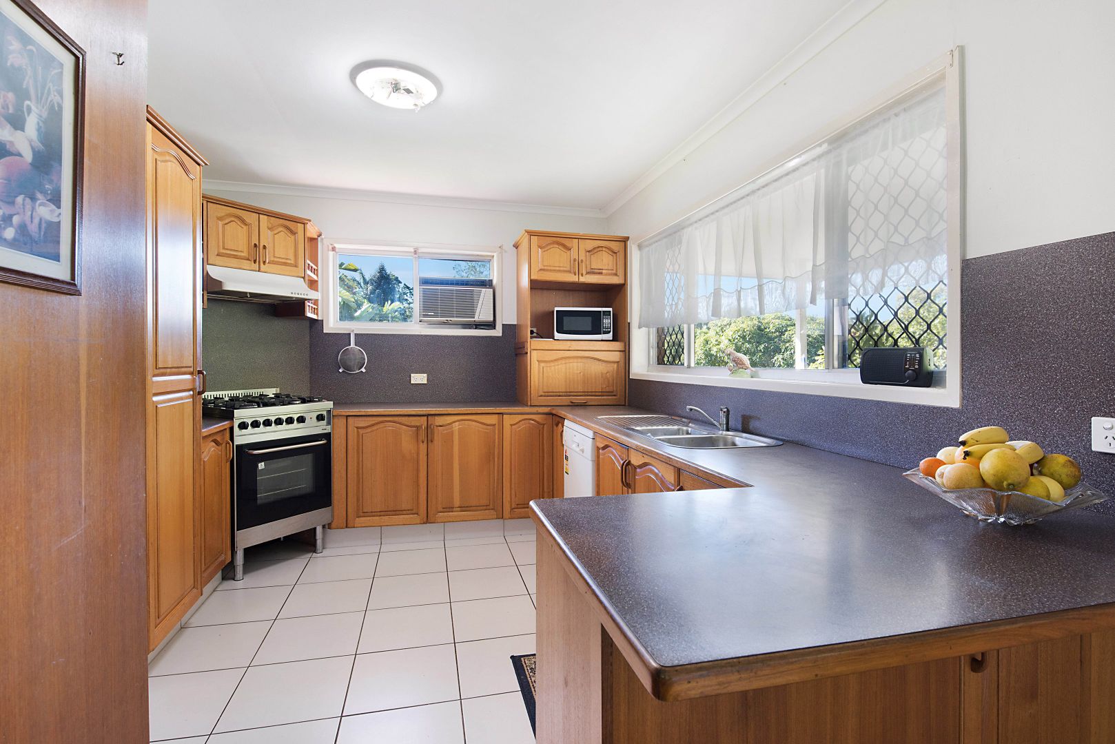 294 Glenview Road, Glenview QLD 4553, Image 2