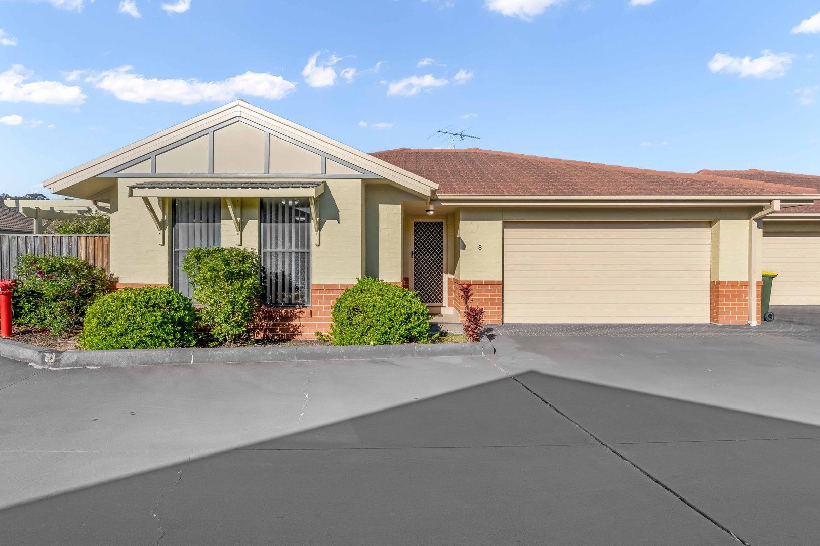 8/12 Denton Park Drive, Rutherford NSW 2320, Image 0
