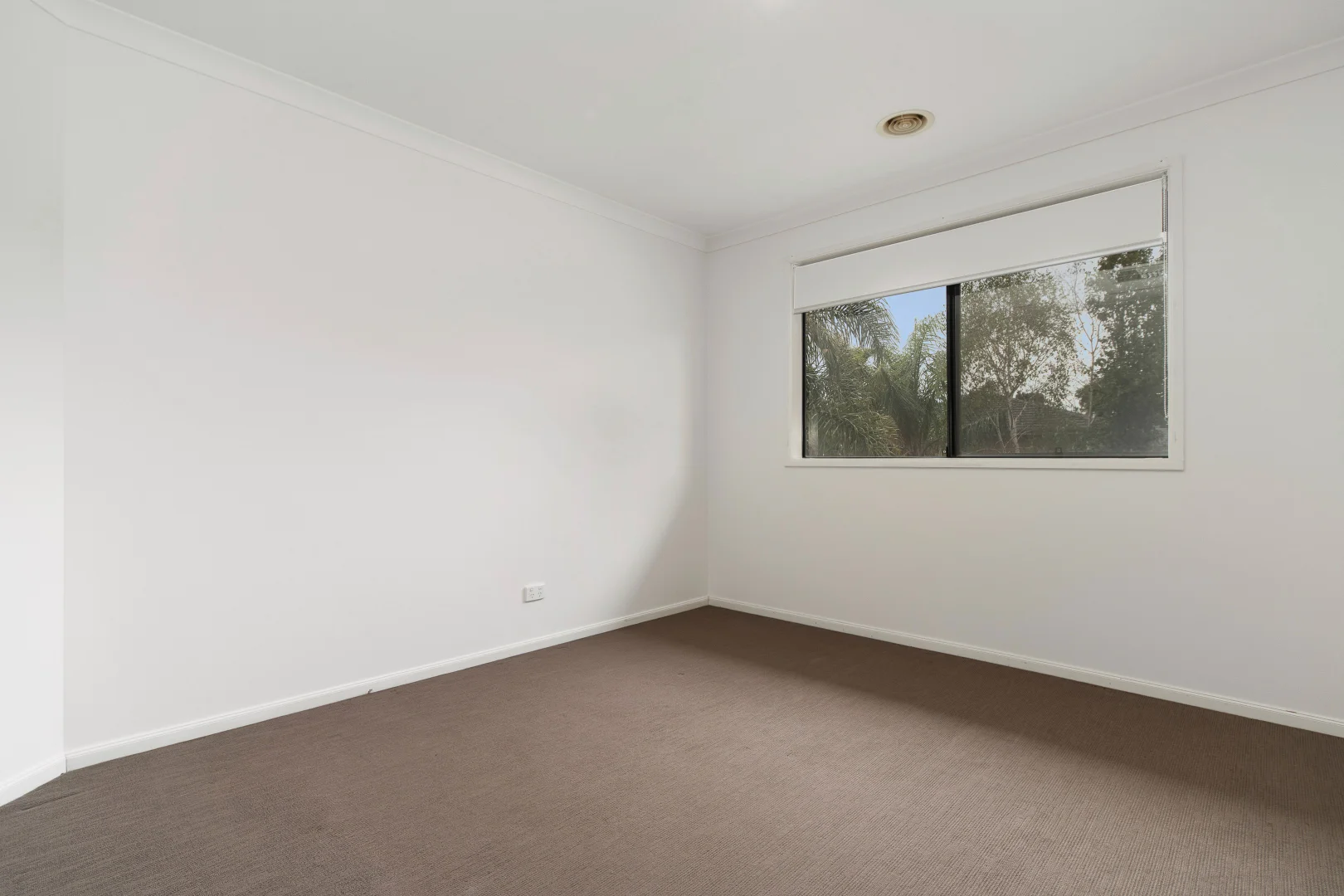 Additional image 19 of 9 Flinders Chase, Sandhurst VIC 3977