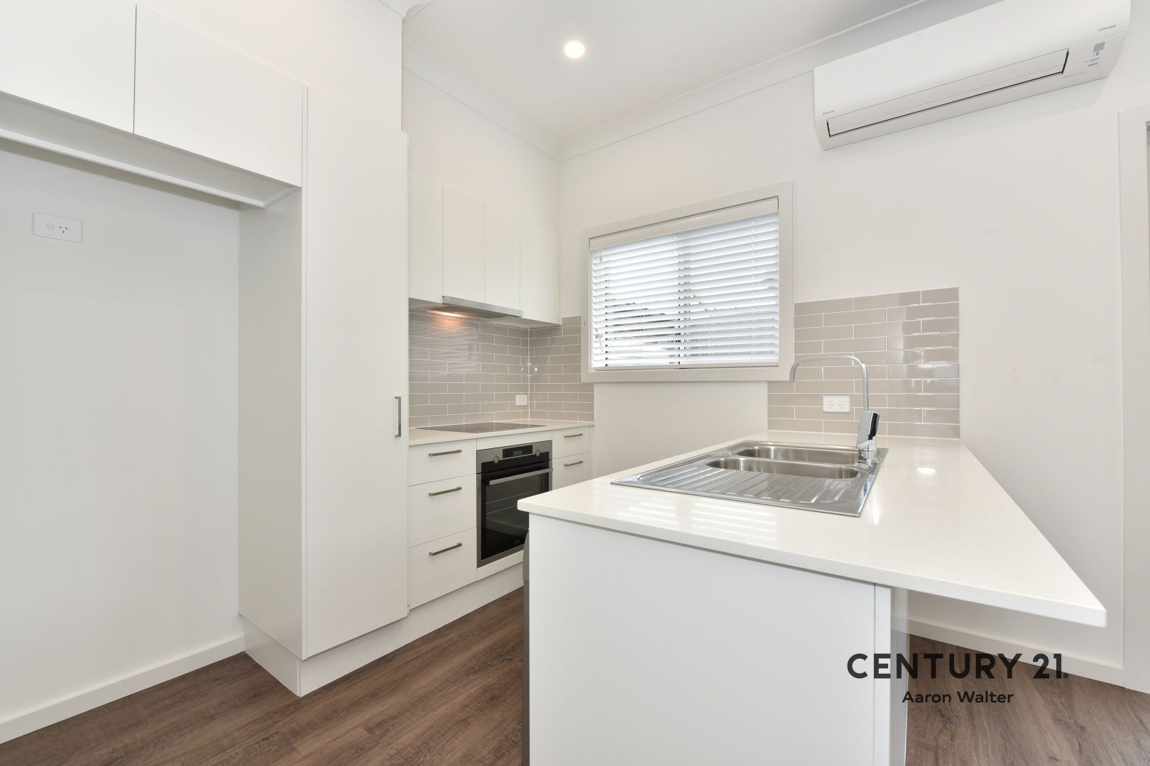 3/259 Warners Bay Road, Mount Hutton NSW 2290, Image 2