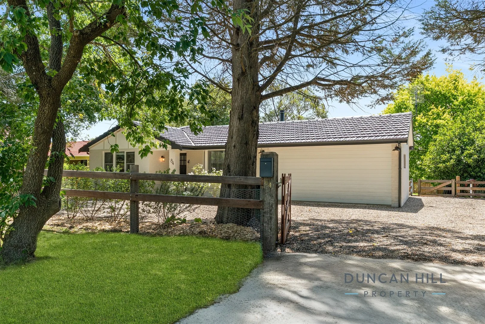 84 Robertson Road, Moss Vale NSW 2577