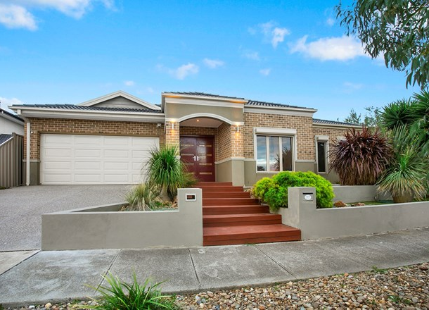 37 Gurnung Drive, Cairnlea VIC 3023