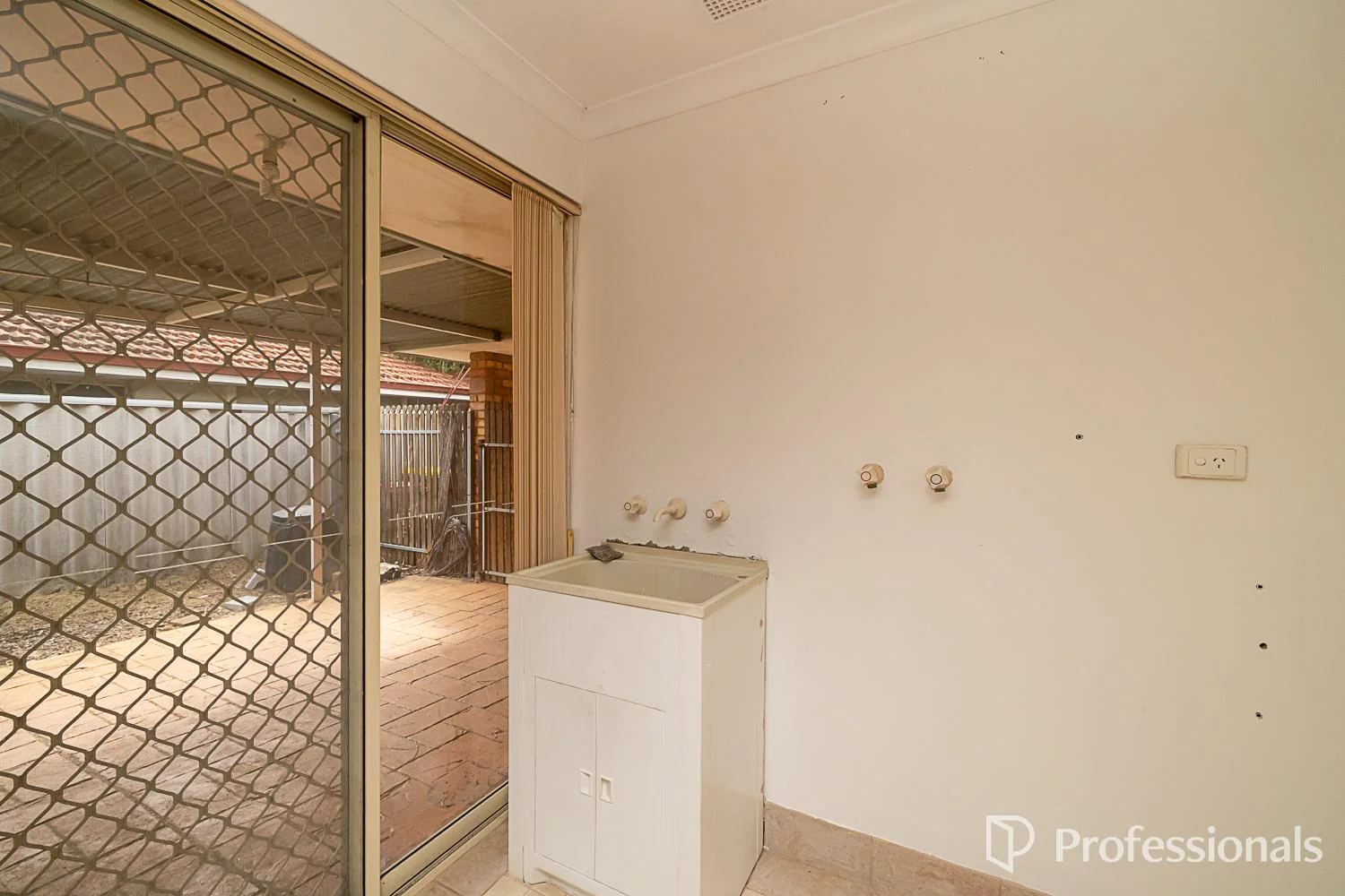 Additional image 12 of 19 Bodella Gardens, Atwell WA 6164