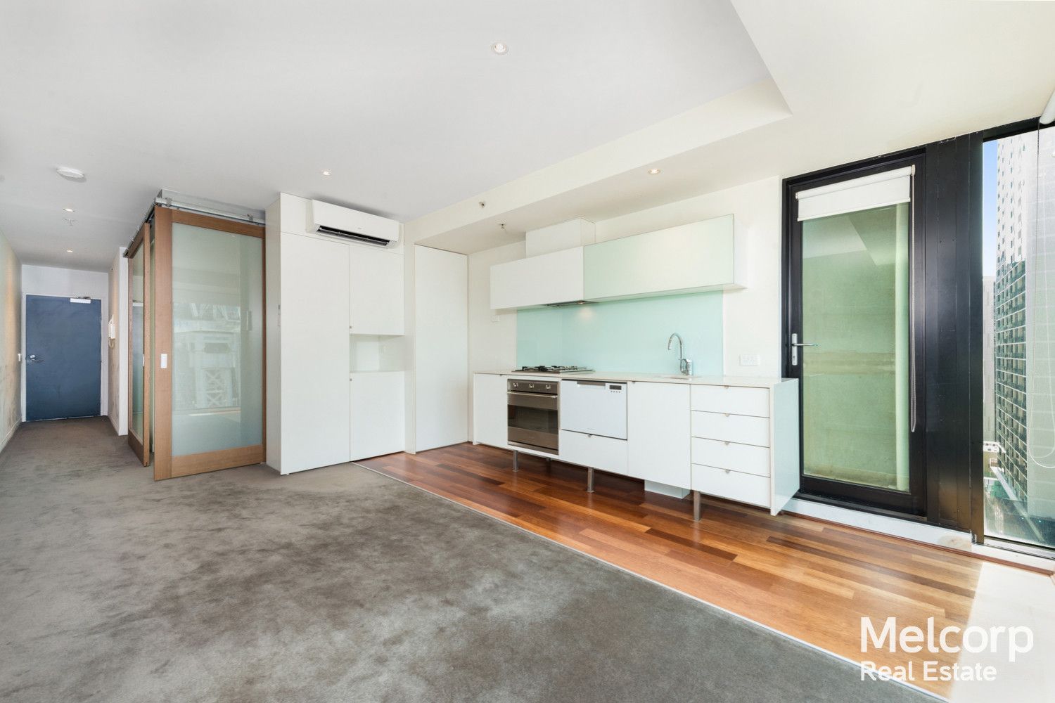 1907/280 Spencer Street, Melbourne VIC 3000 Apartment For Rent 300