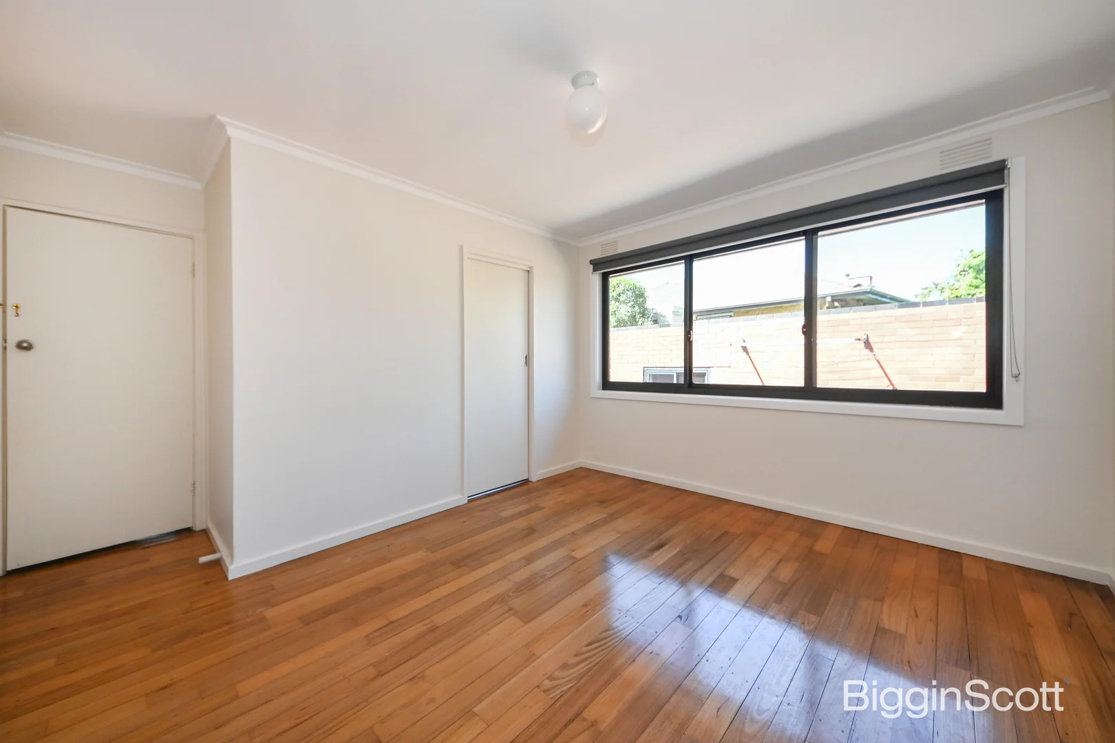Additional image 5 of 38 Middleborough Road, Burwood East VIC 3151
