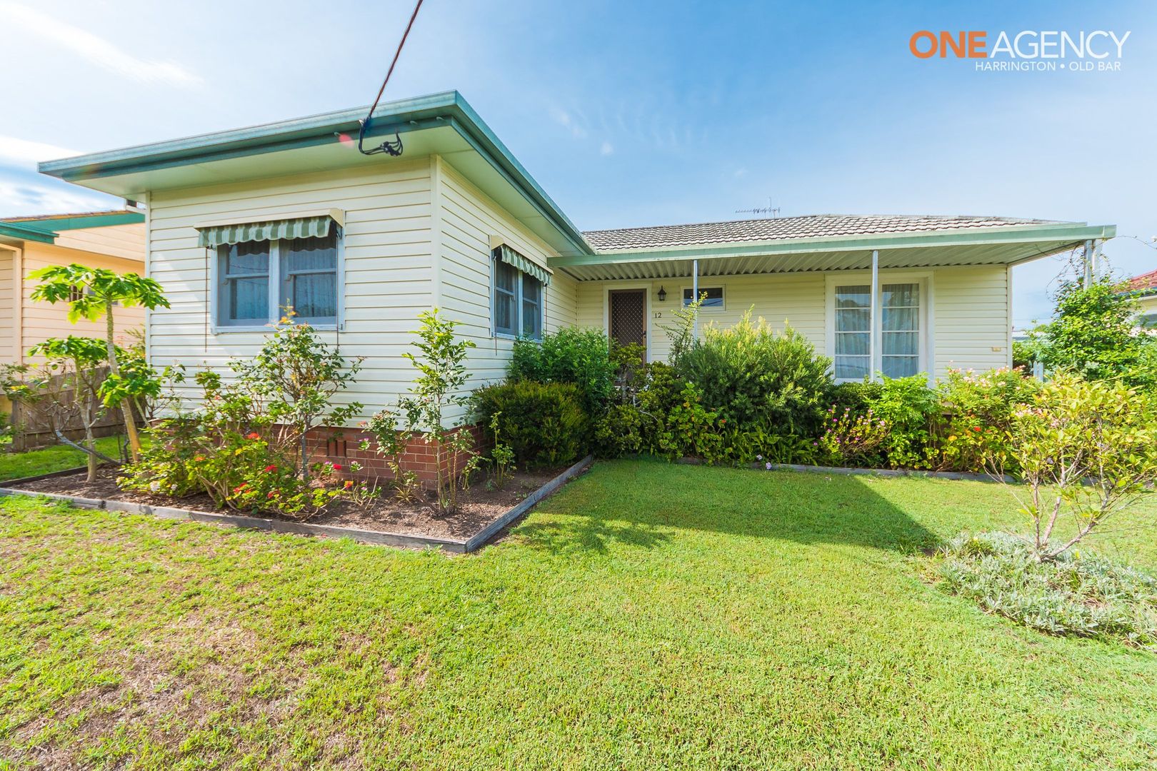 12 Bayview Crescent, Taree Property History & Address Research Domain