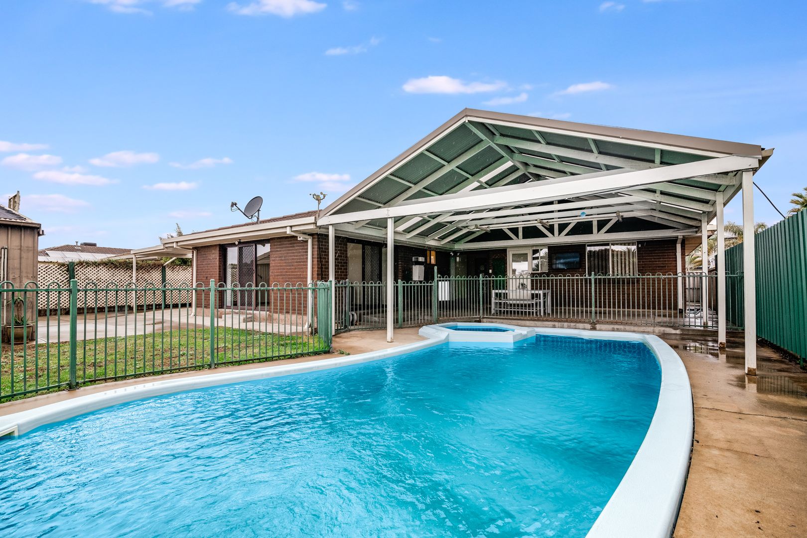 14 Oronsay Drive, North Haven SA 5018, Image 1