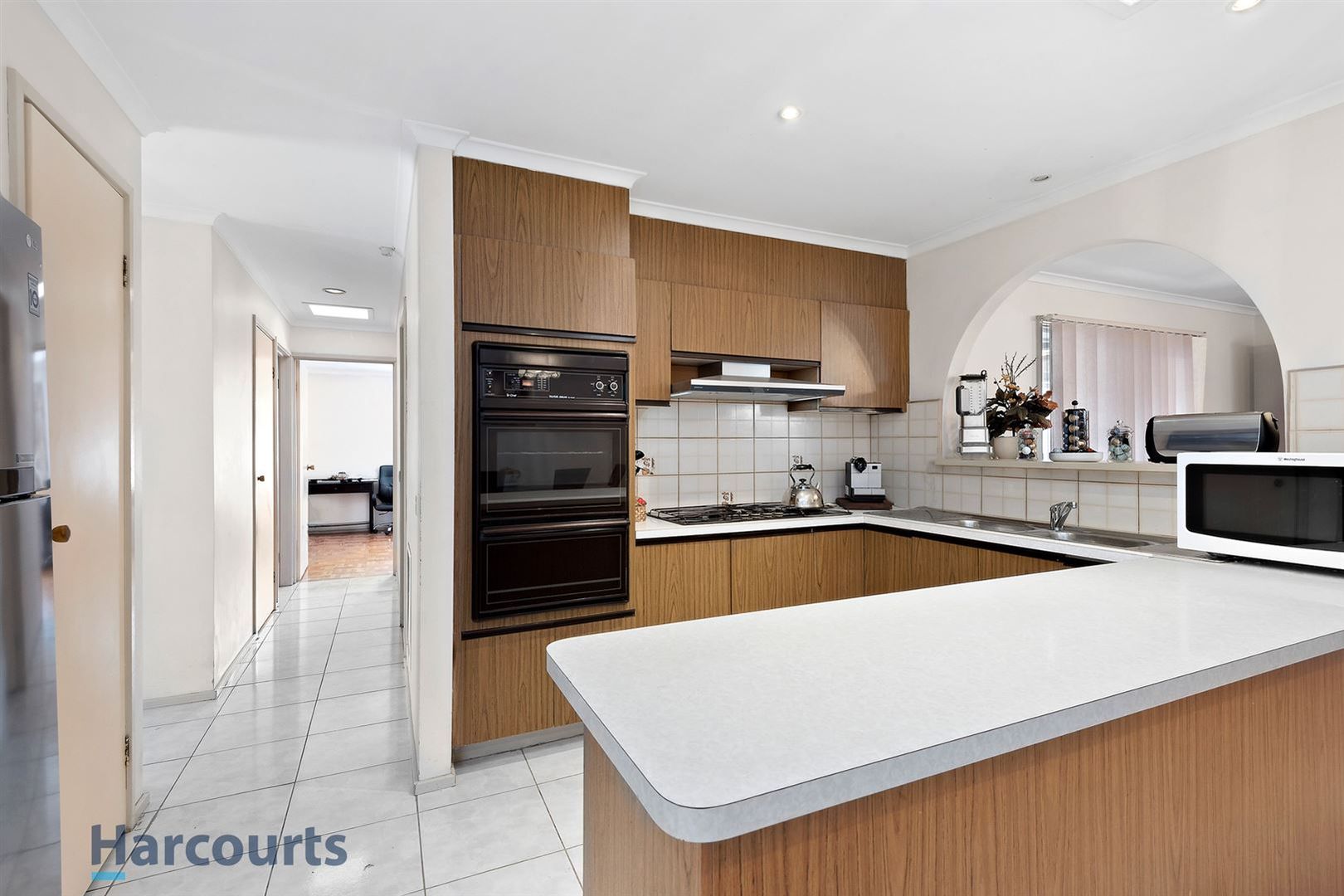 10 Firetail Court, Carrum Downs VIC 3201, Image 2