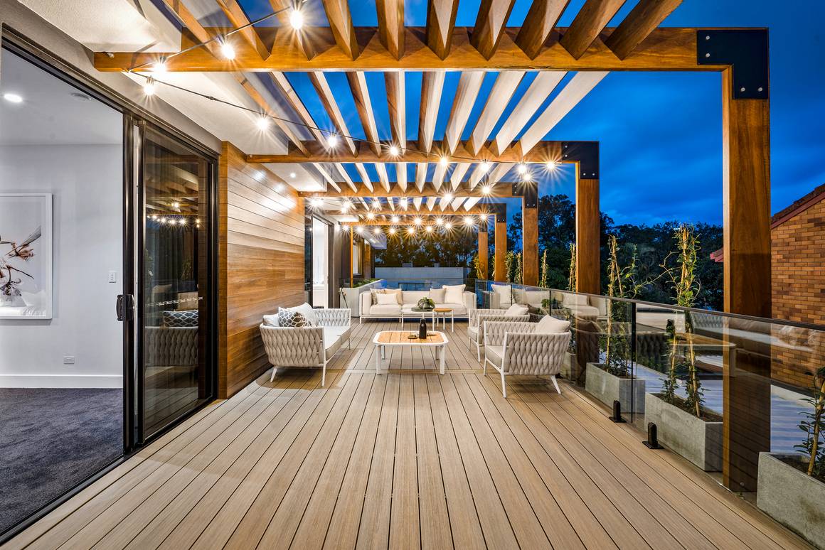 5 Maxwell Brown Drive, SOUTHPORT QLD 4215 - Image 4