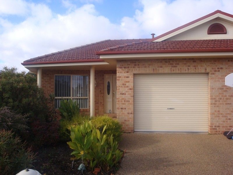 16A Robrick Close, Griffith NSW 2680, Image 0