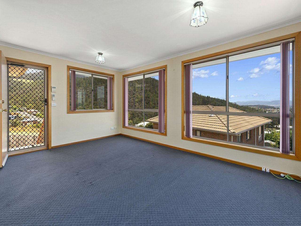 12/109 Berriedale Road, Berriedale TAS 7011, Image 2