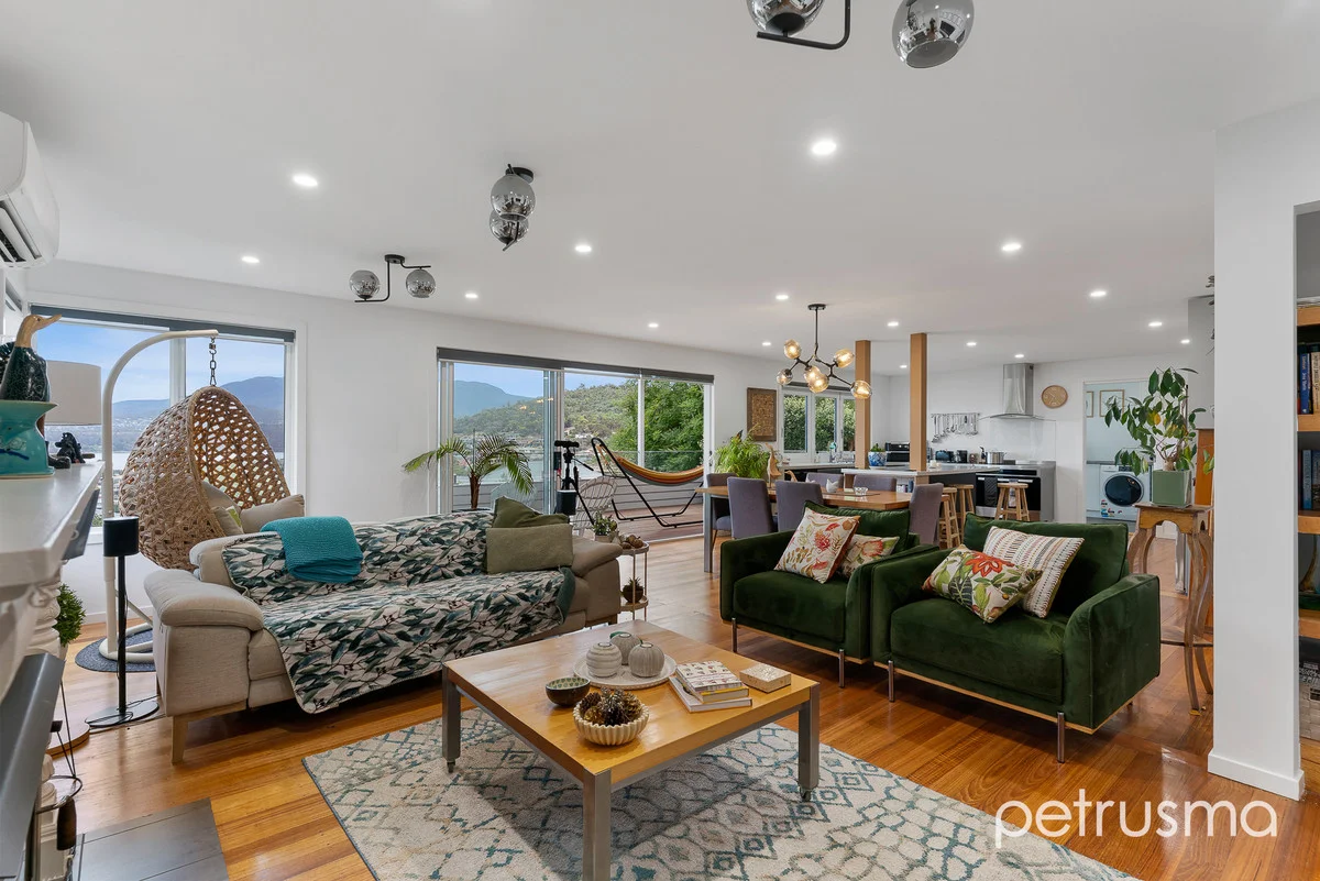 Additional image 11 of 26 Malunna Road, Lindisfarne TAS 7015