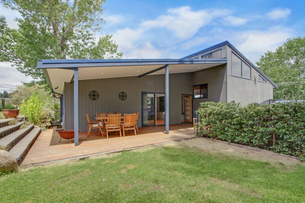 1 Acacia Place, East Jindabyne NSW 2627, Image 1