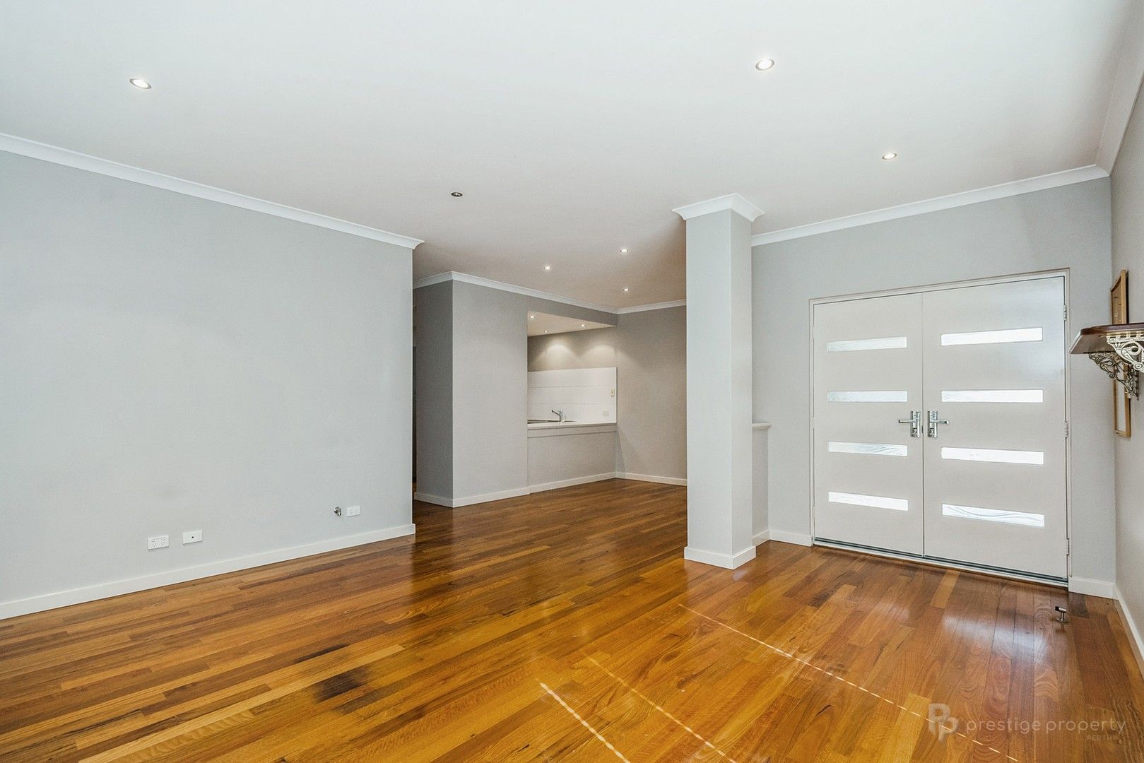 4 bedrooms House in 61B Spencer Avenue YOKINE WA, 6060