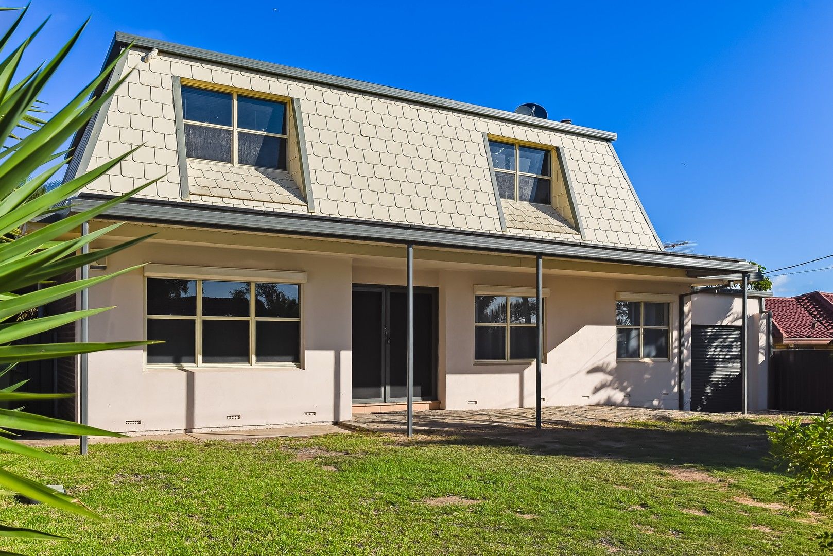 4 bedrooms House in 12 Ashton Rise HUNTFIELD HEIGHTS SA, 5163