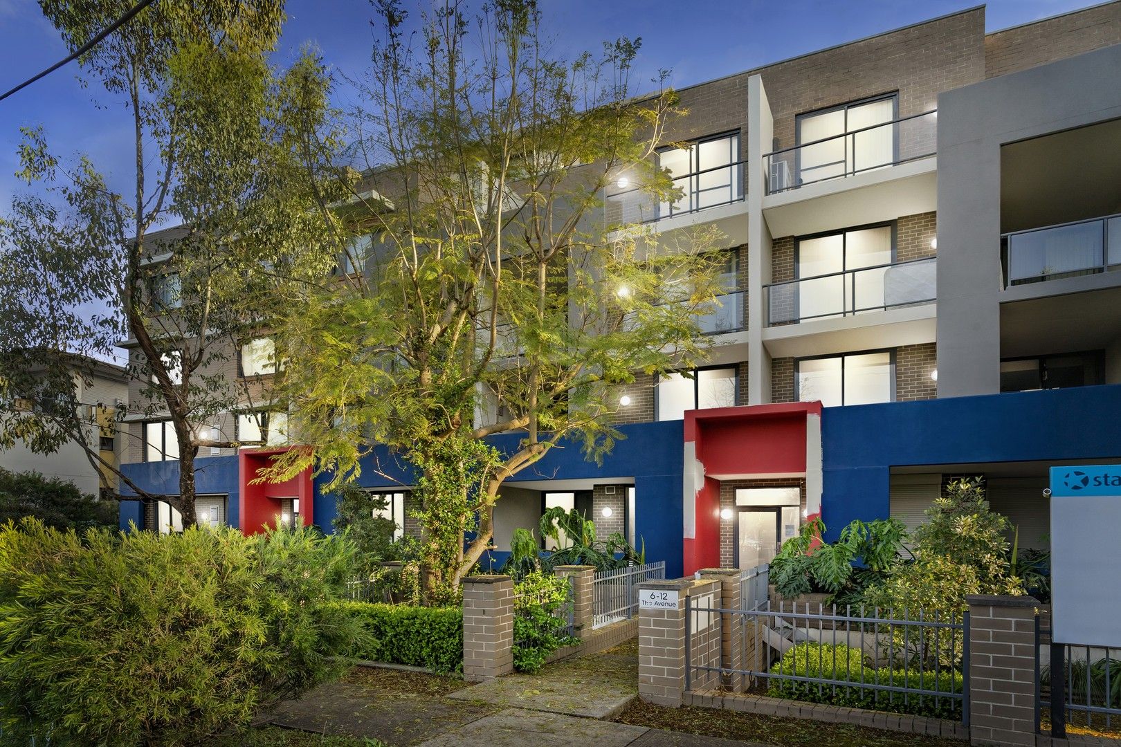 2 bedrooms Apartment / Unit / Flat in 4/6-12 The Avenue MOUNT DRUITT NSW, 2770