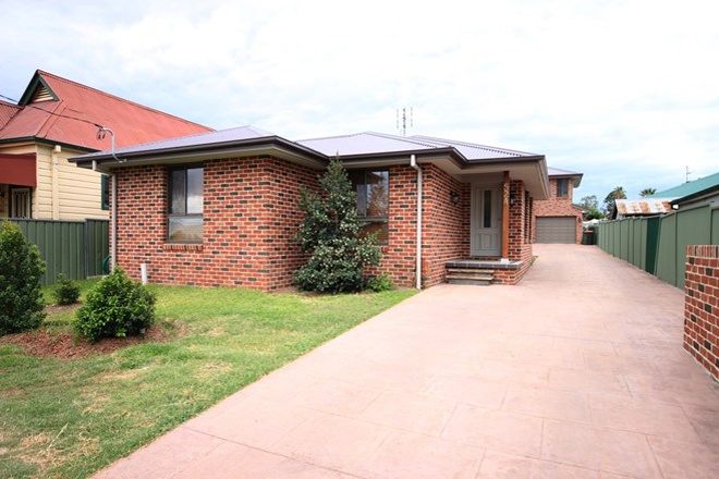 Picture of 52A Piper Street, TAMWORTH NSW 2340