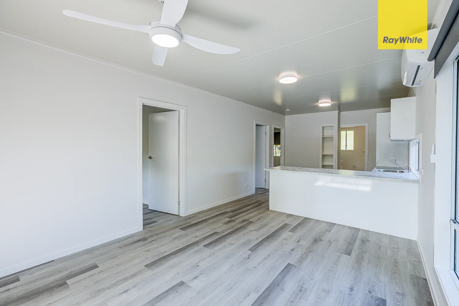 Additional image 3 of 40 A Elm Avenue, Woodridge QLD 4114