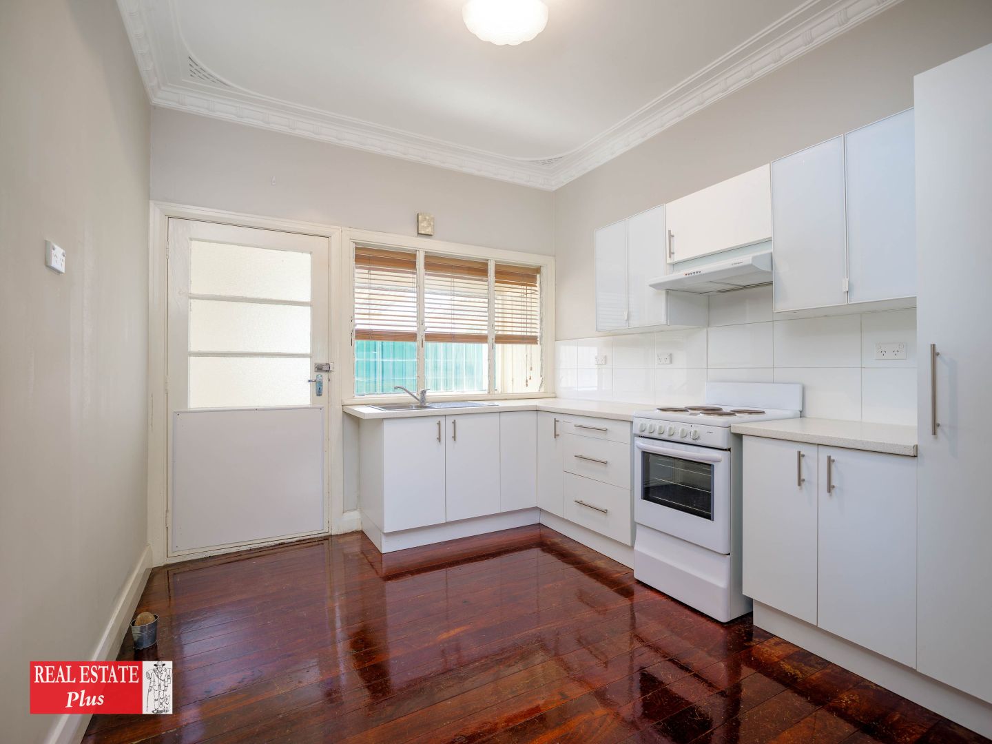 1/12 Harold Street, Bellevue WA 6056, Image 2