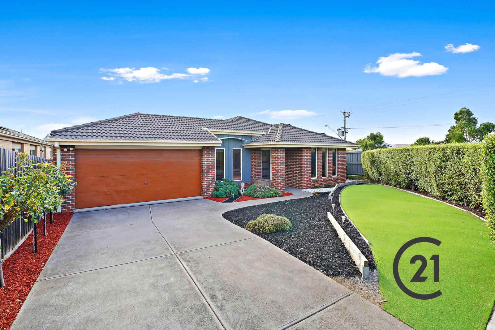 2 Golden Way, Skye VIC 3977, Image 0